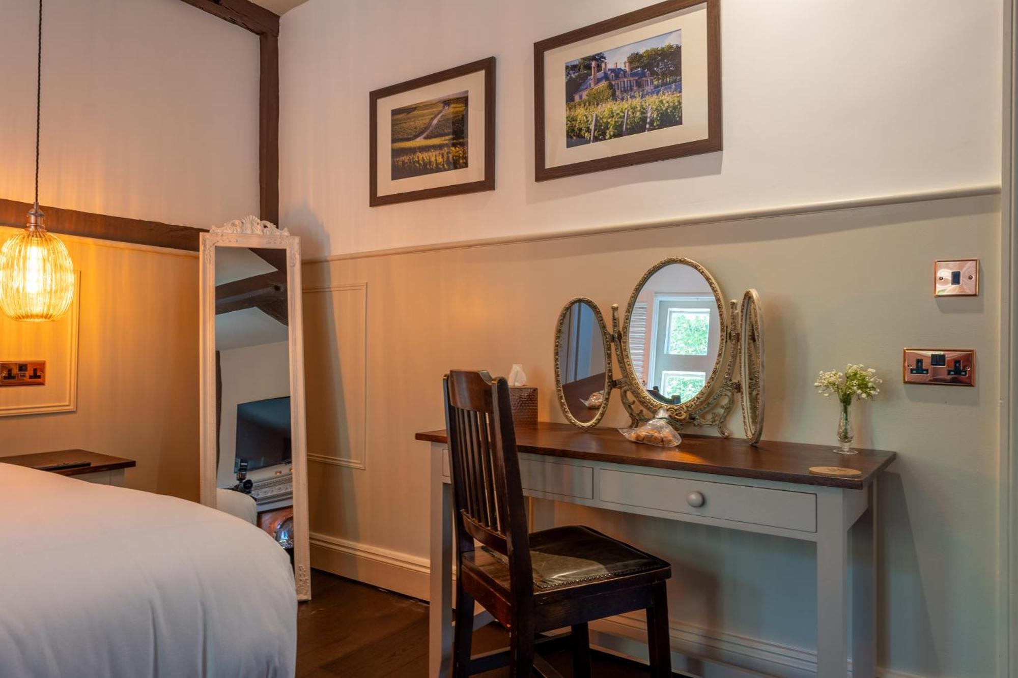 Woolpack Inn Canterbury Bagian luar foto