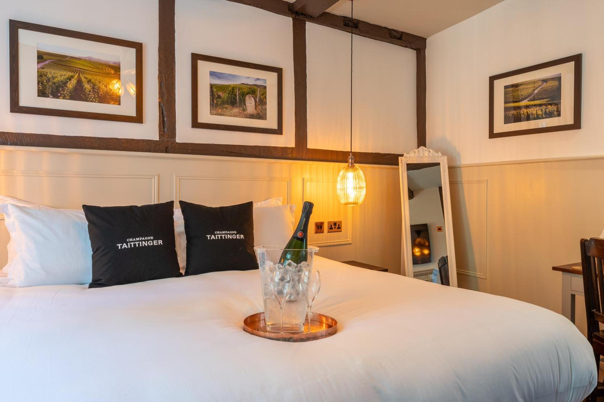 Woolpack Inn Canterbury Bagian luar foto