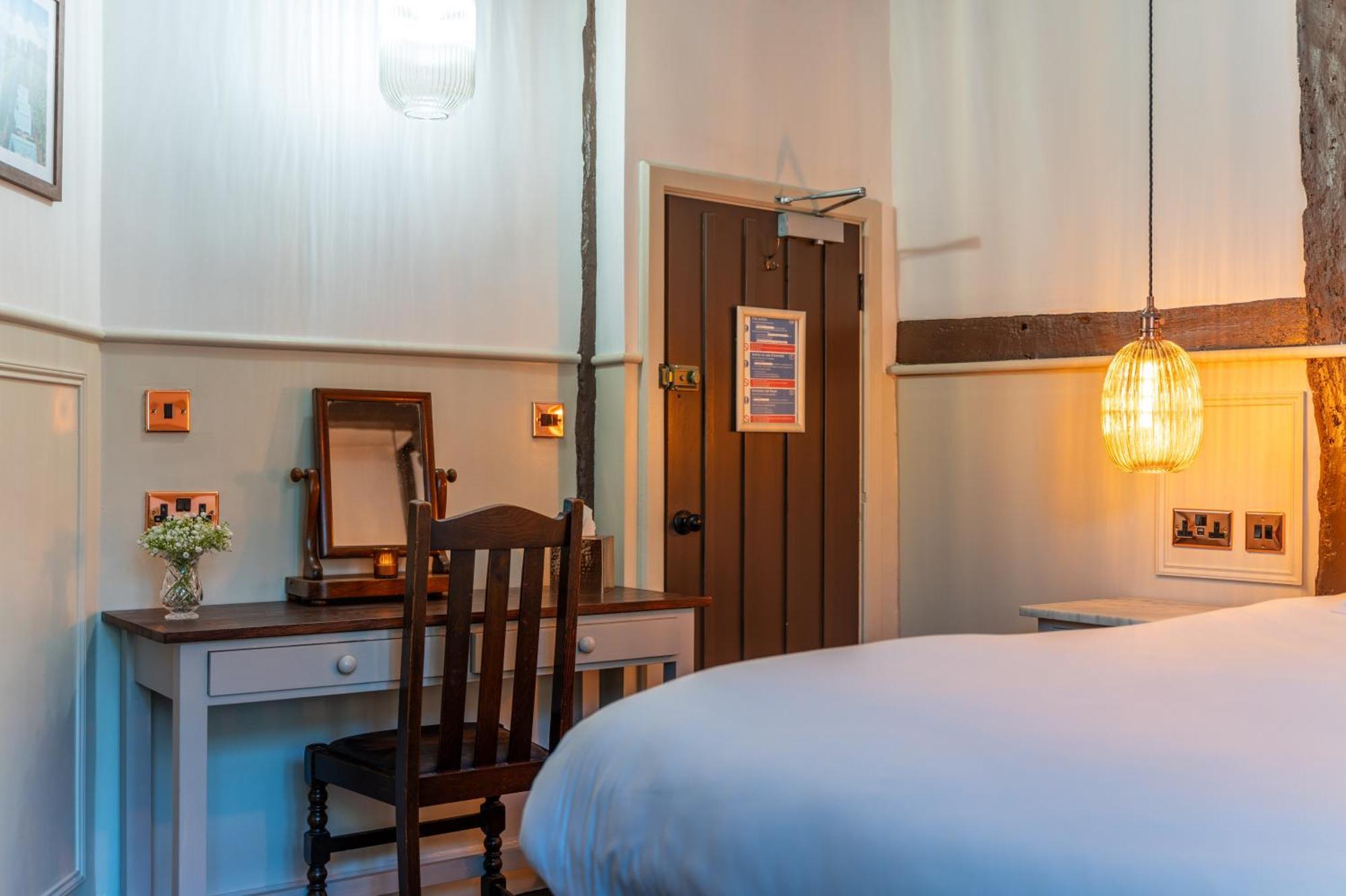 Woolpack Inn Canterbury Bagian luar foto